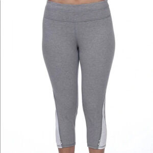 Neon Buddha Namaste Legging- size M